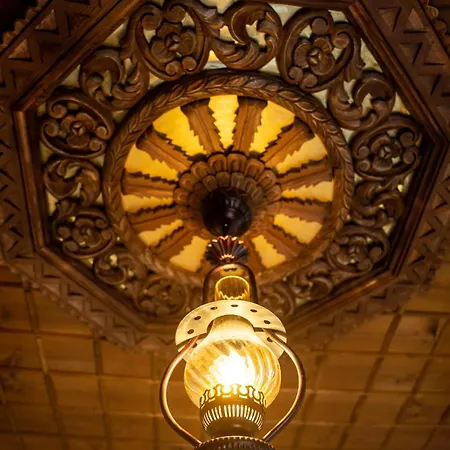 Kapllani Hotel 3*