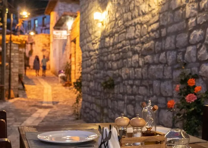 Kapllani Hotel 3*