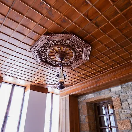 Hotell Kapllani 3*