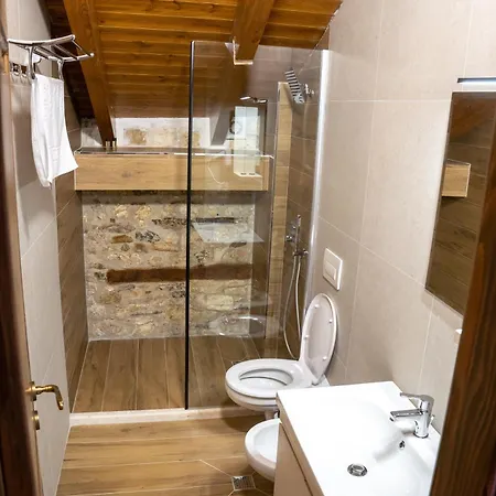 Kapllani 3* Берат