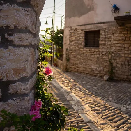 Hotell Kapllani Berat