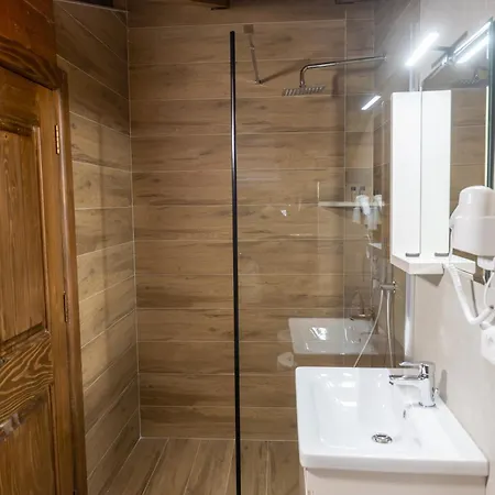 Hotell Kapllani Berat