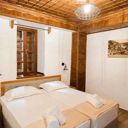 Hotell Kapllani